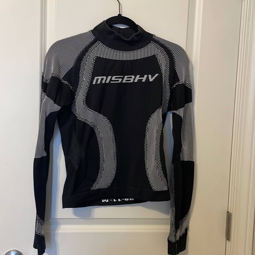 MISBHV Long sleeve top